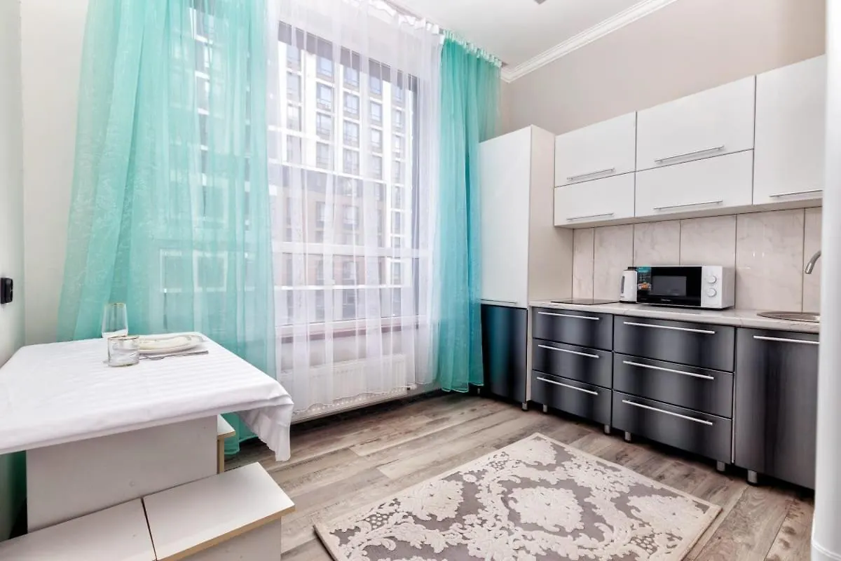 Комфортные Апартаменты Возле Хан-Шатыра Nur-Sultan  Apartment